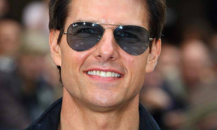 Tom Cruise's Kids Knocked Out His Teeth