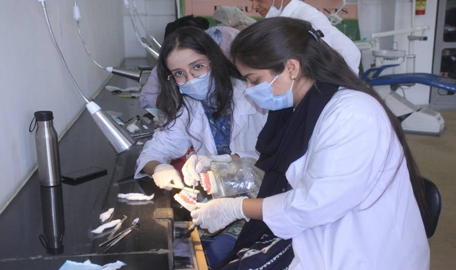 Baqai Dental College focuses on primary prevention of tooth decay