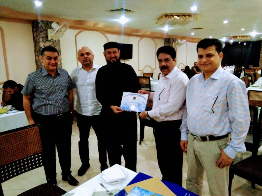 DTMA awards certificates to Karachi, Lahore members