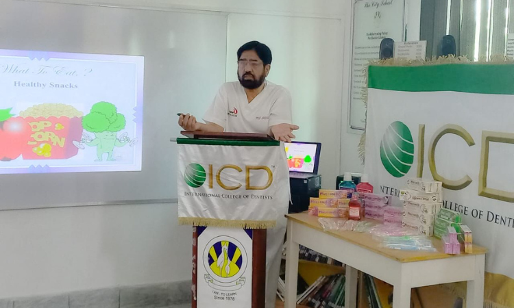 Vice President ICD conducts Dental Health Day in Chakwal  