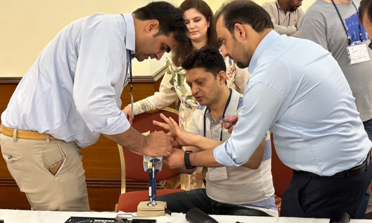 Practical session on ‘Facial Trauma Management’ by Swiss dentists