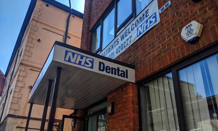 Government of Wales 'misleading' the public on NHS dental appointments says dentist